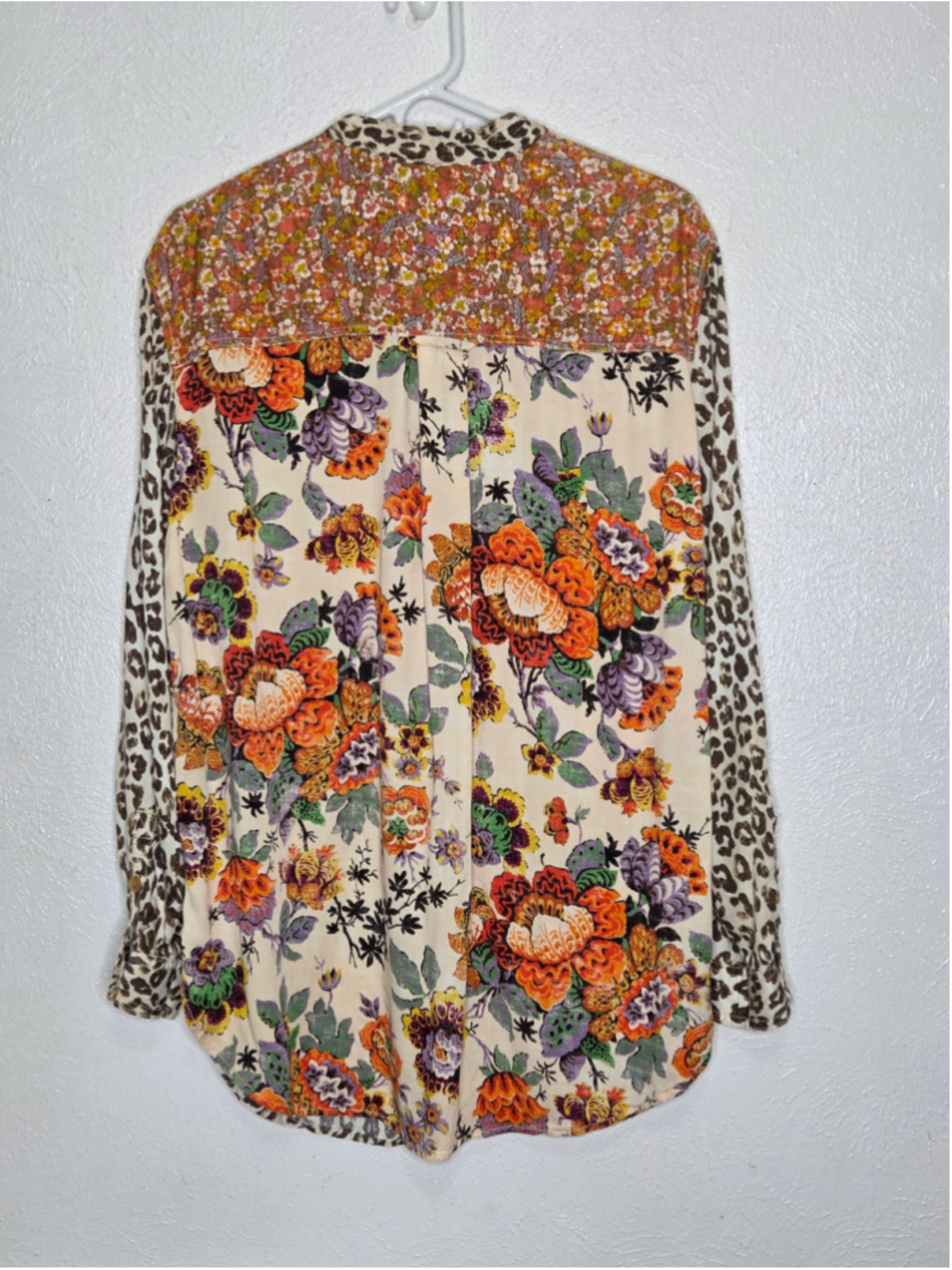 Anthropologie Pilcro Floral Leopard Button Down Shirt Women's Small Tan Orange - Picture 7 of 11